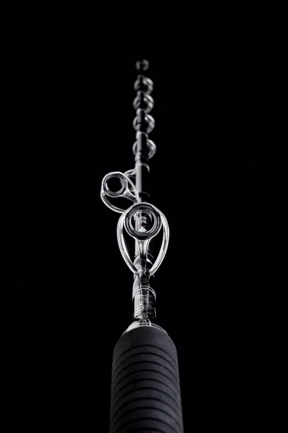 CANYA HÖWK INVICTUS 130 